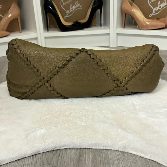 (SOLD) Bottega Veneta Cervo Hobo Shoulder Bag - Picture 2 of 16